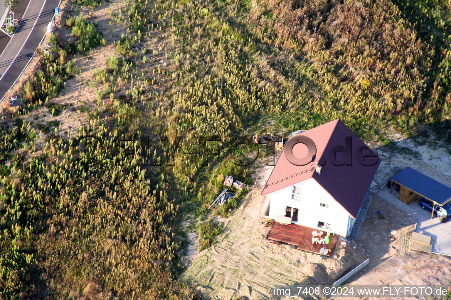 Aerial view of New development area on the Höhenweg in Kandel in the state Rhineland-Palatinate, Germany