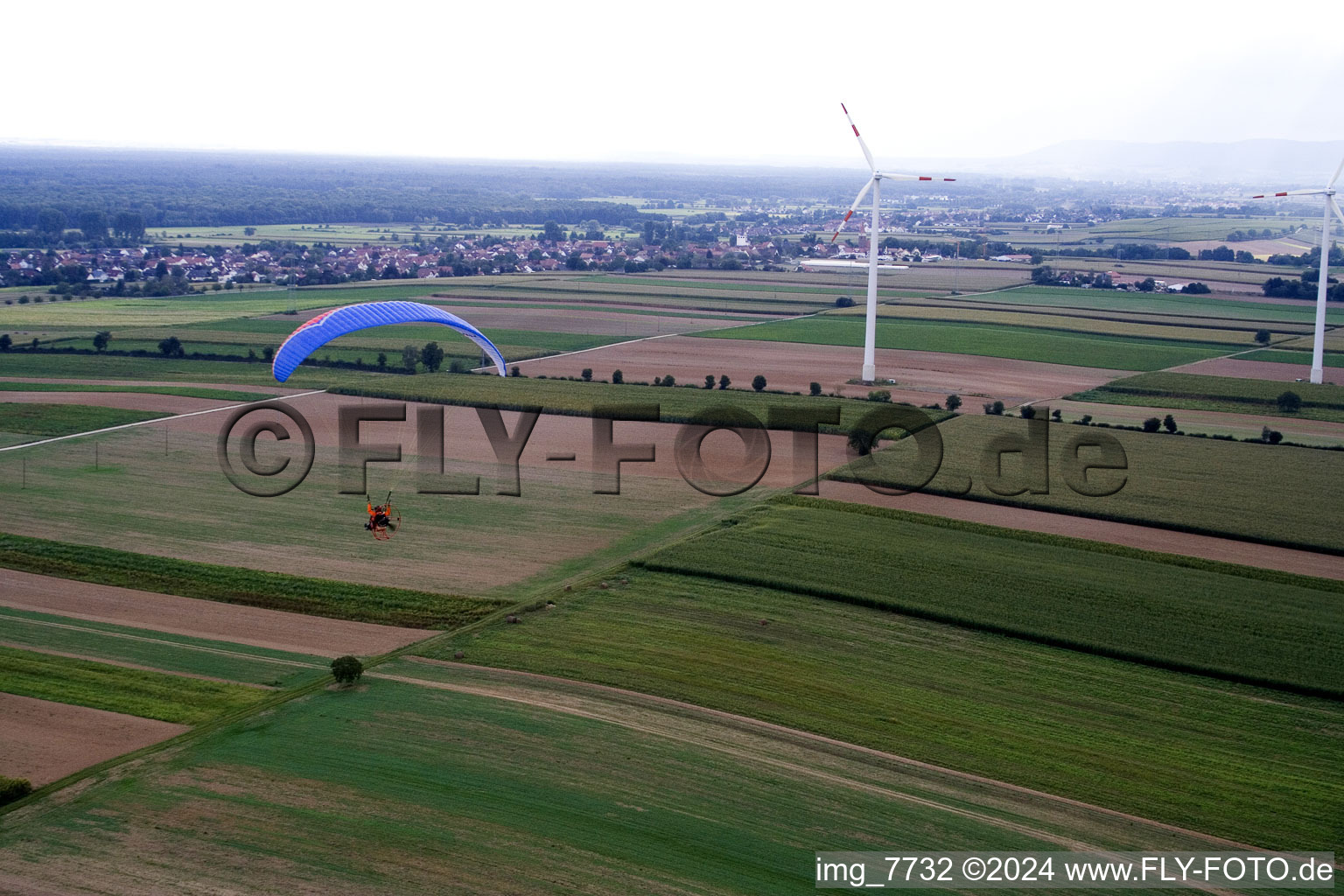 Aerial view of Between Kandel and Höfen in Höfen in the state Rhineland-Palatinate, Germany