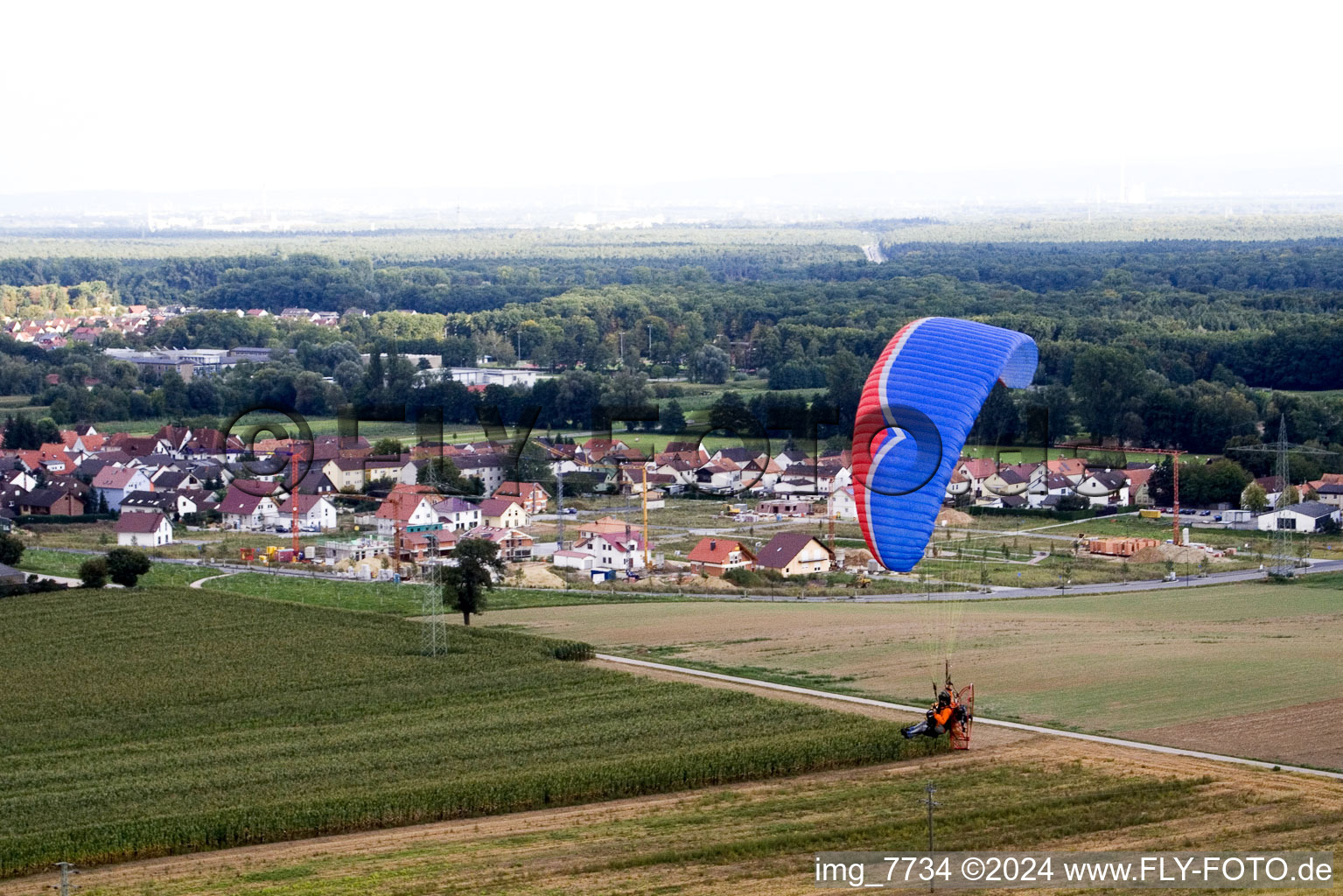 Aerial photograpy of Between Kandel and farms in Kandel in the state Rhineland-Palatinate, Germany