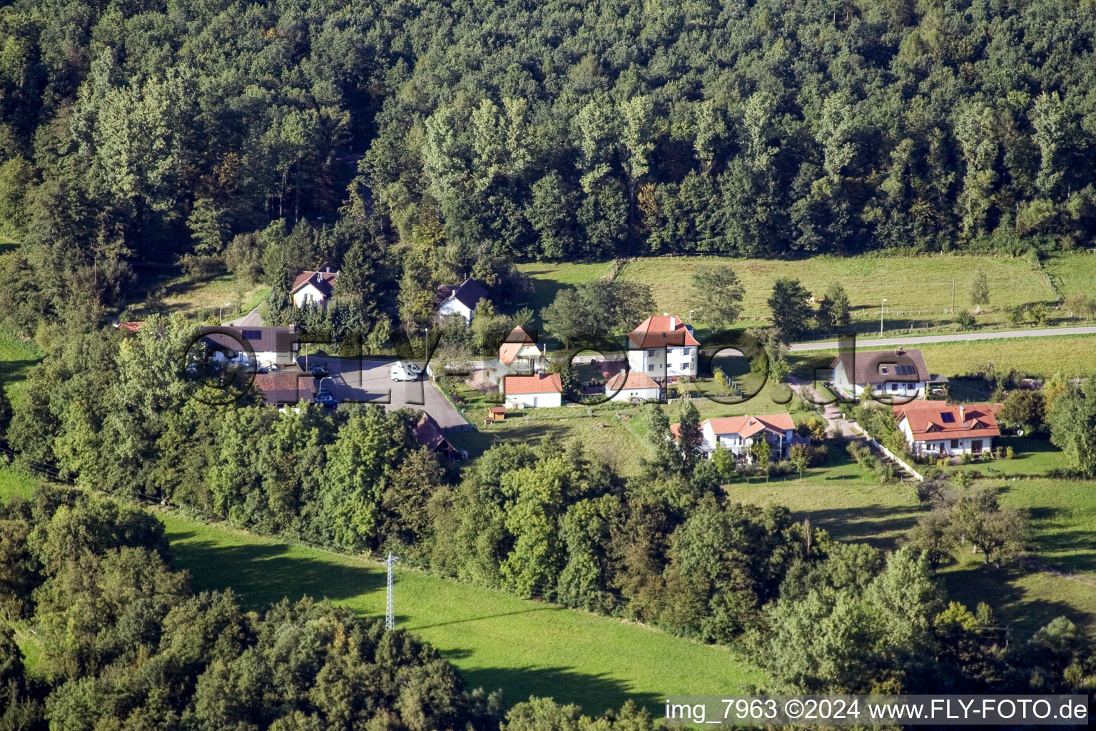 Settlement area in the district Bienwaldmuehle in Scheibenhardt in the state Rhineland-Palatinate