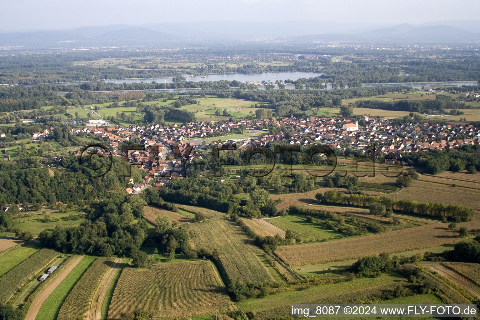 From the west in Mothern in the state Bas-Rhin, France