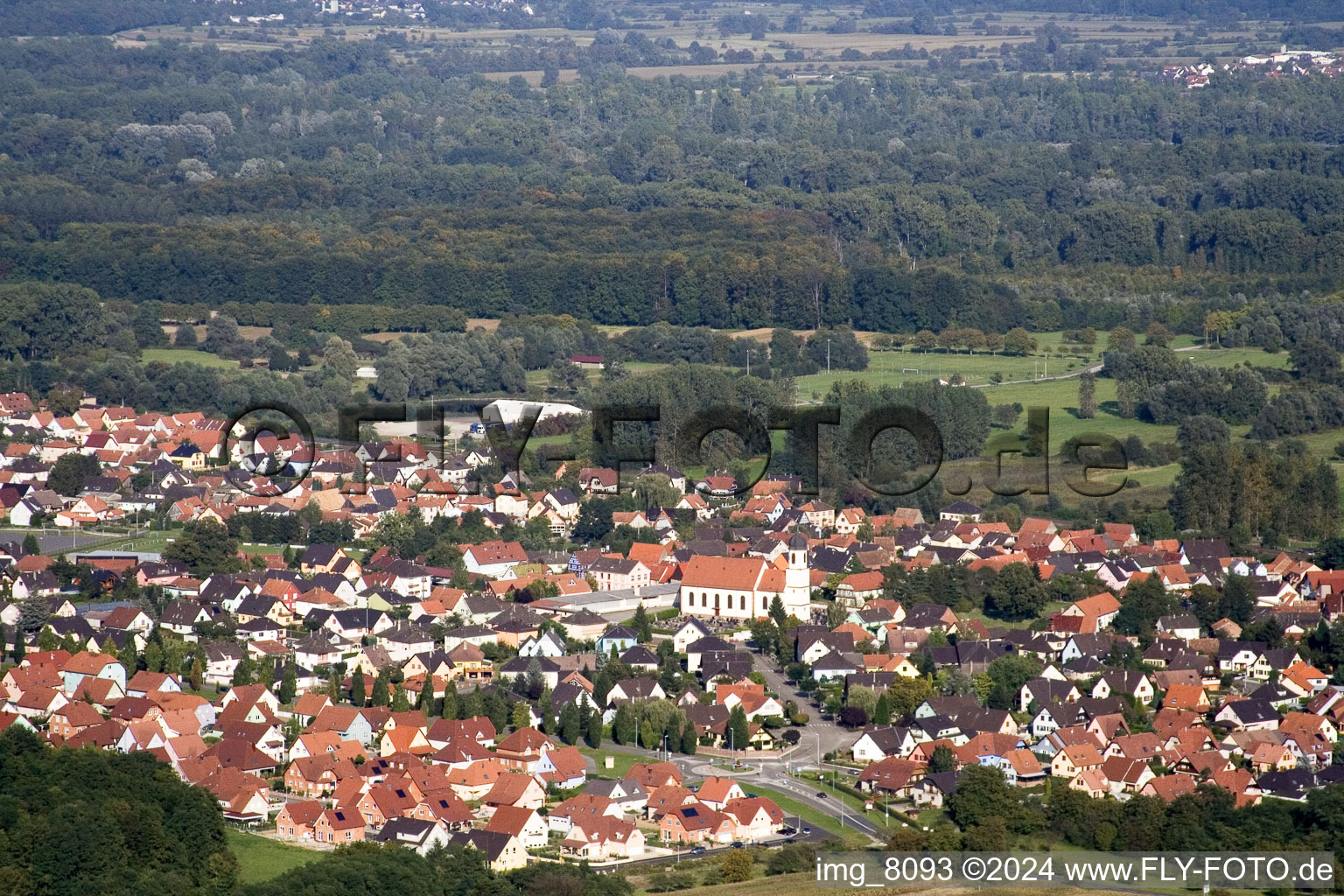 From the southwest in Mothern in the state Bas-Rhin, France