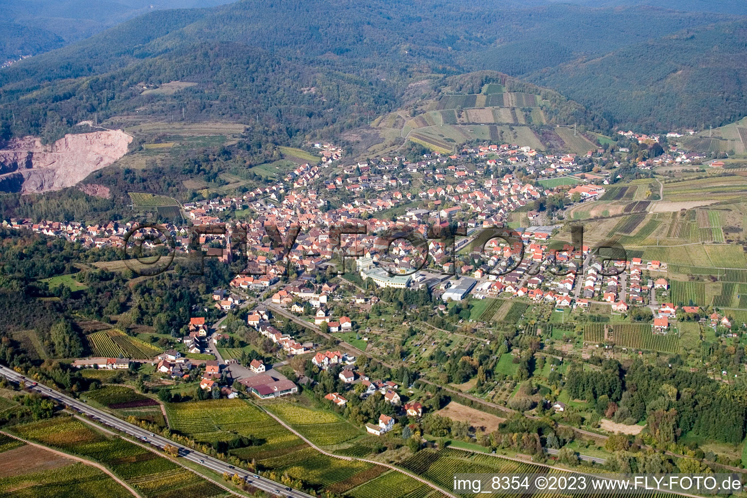 Aerial photograpy of Albersweiler in the state Rhineland-Palatinate, Germany