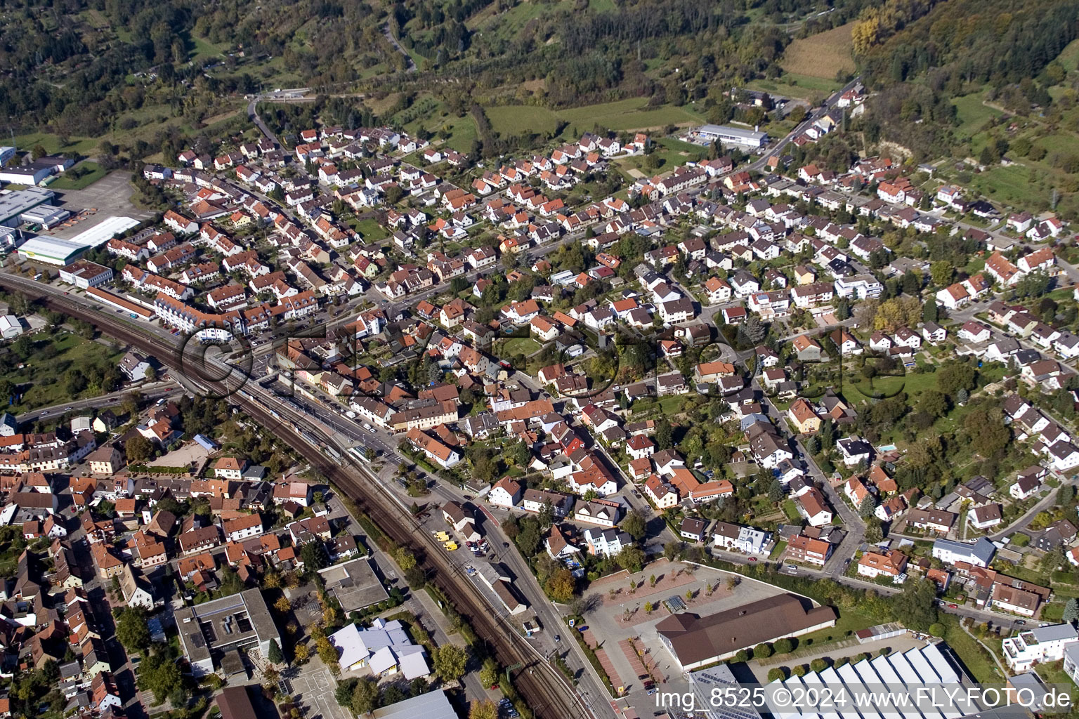 Oblique view of School building of the Ludwig-Marum-Gymnasium Pfinztal in the district Berghausen in Pfinztal in the state Baden-Wurttemberg