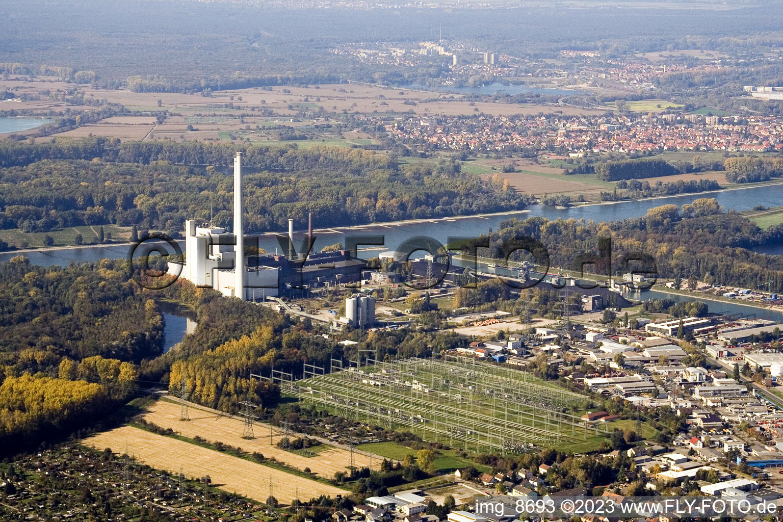 Power plant in the district Rheinhafen in Karlsruhe in the state Baden-Wuerttemberg, Germany