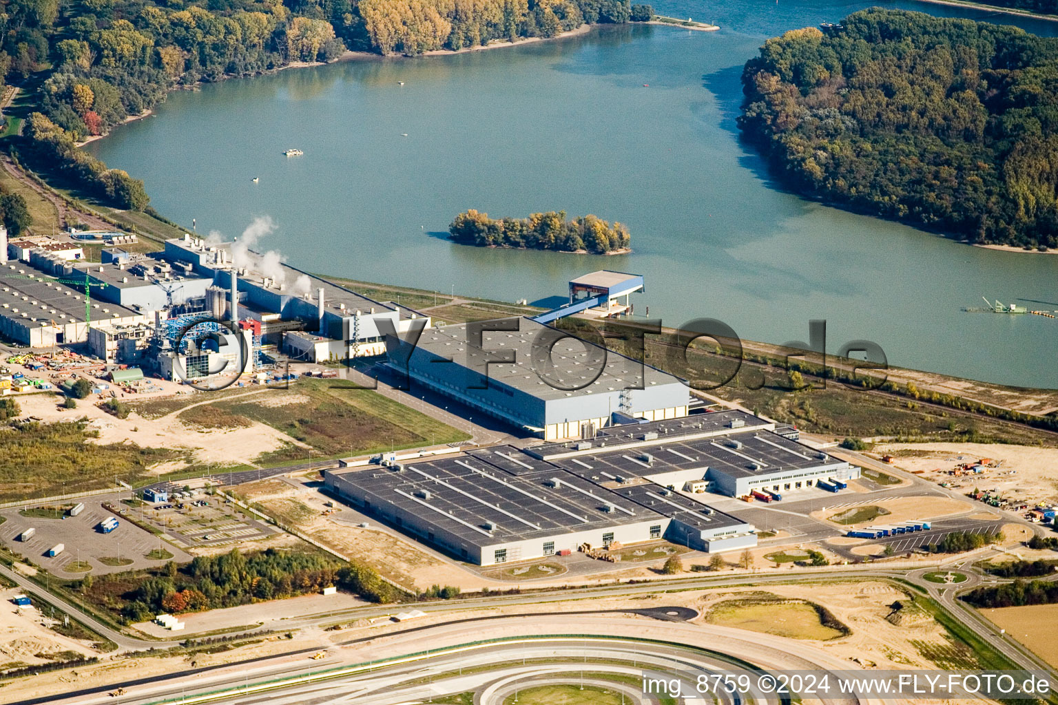 Palm corrugated cardboard factory in Wörth am Rhein in the state Rhineland-Palatinate, Germany