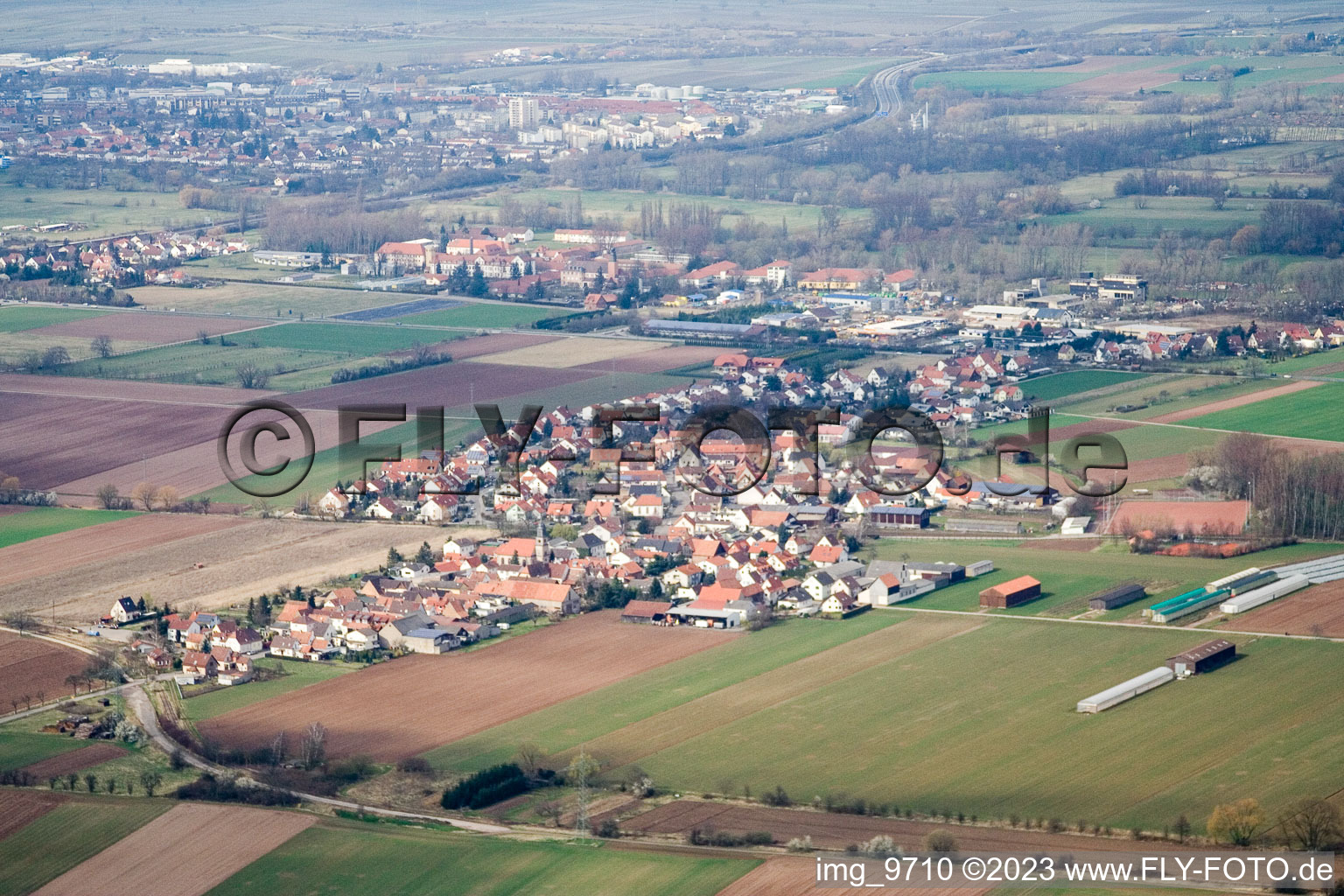 Aerial view of Mörlheim from the south in Offenbach an der Queich in the state Rhineland-Palatinate, Germany