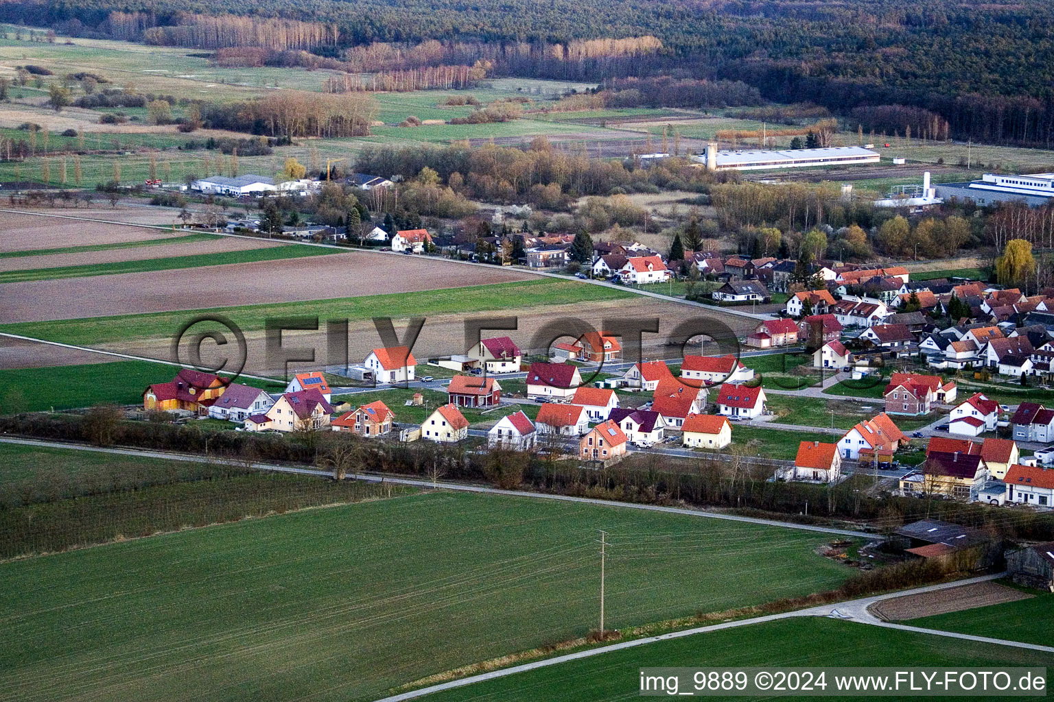 Oblique view of New development area NO in the district Schaidt in Wörth am Rhein in the state Rhineland-Palatinate, Germany