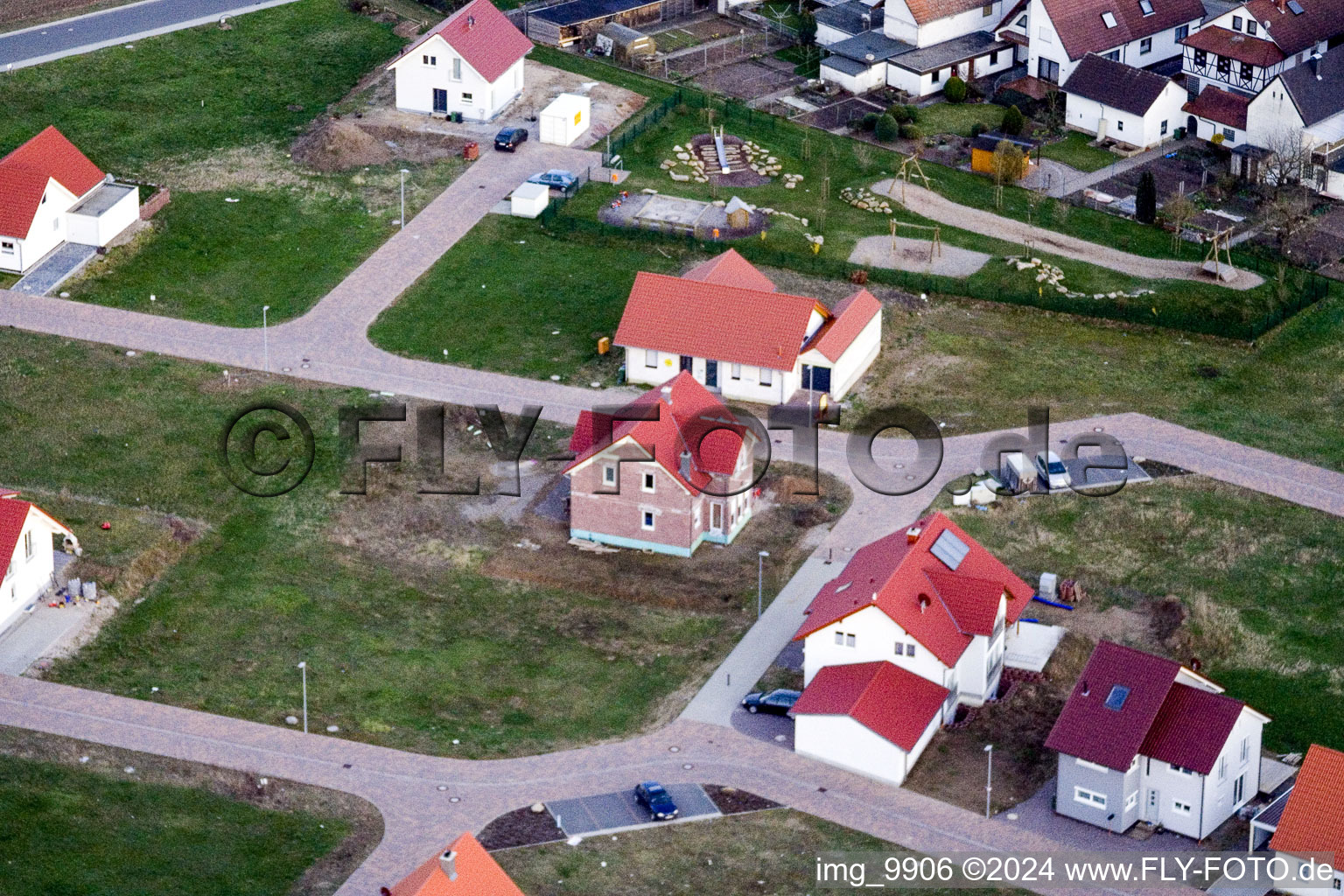 New development area NO in the district Schaidt in Wörth am Rhein in the state Rhineland-Palatinate, Germany seen from above