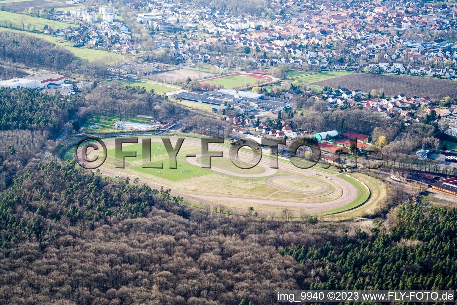 Oblique view of Racetrack in the district Herxheim in Herxheim bei Landau/Pfalz in the state Rhineland-Palatinate, Germany