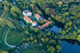 Riparian areas on the recreational lake area Proebstingsee and Borkener Sailing-club e.V. in Hoxfeld in the state North Rhine-Westphalia, Germany