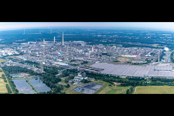 Aerial view of Building and production halls on the premises of the chemical manufacturers Chemiepark Marl on Paul-Baumann Strasse in Marl in the state North Rhine-Westphalia, Germany
