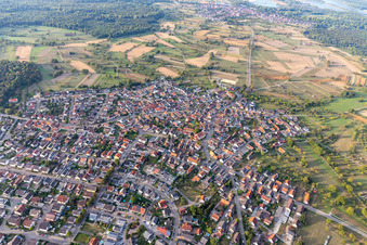 From the southeast in the district Ottersdorf in Rastatt in the state Baden-Wuerttemberg, Germany