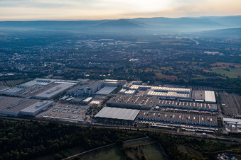 Building and production halls on the premises of Mercedes Benz factory Rastatt at sun-rise in Rastatt in the state Baden-Wuerttemberg, Germany