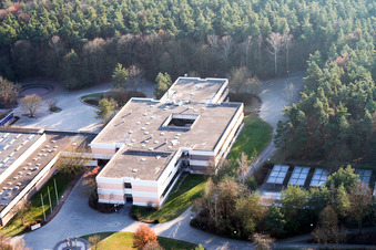 Aerial photograpy of IGS Rheinzabern, Römerbad School in Rheinzabern in the state Rhineland-Palatinate, Germany