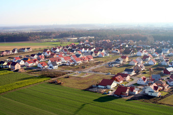 New development area An den Tongruben from the north in Rheinzabern in the state Rhineland-Palatinate, Germany