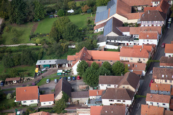 Aerial view of District Heuchelheim in Heuchelheim-Klingen in the state Rhineland-Palatinate, Germany