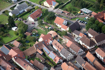 Village view in the district Heuchelheim in Heuchelheim-Klingen in the state Rhineland-Palatinate from above