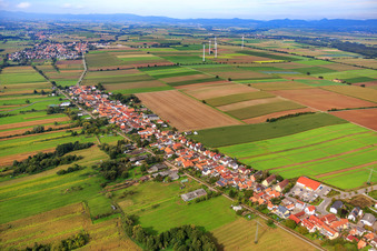 Aerial photograpy of Saarstraße town exit to W in Kandel in the state Rhineland-Palatinate, Germany