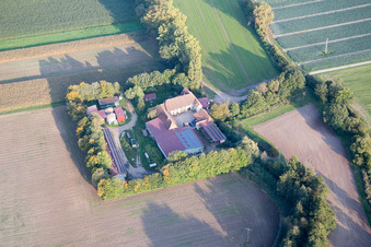 Aerial view of Leistenmühle from the northwest in Erlenbach bei Kandel in the state Rhineland-Palatinate, Germany