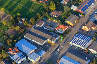 Aerial view of Industrial area Am Kleinwald with embroidery Rieder and Getränke-Trauth GbR Owner N. & C. Lachomski in Herxheim bei Landau in the state Rhineland-Palatinate, Germany