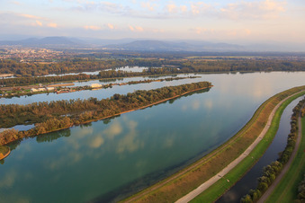 Rhine dam with cycle path and course of the Moder at the Rhine lock in Iffezheim in Neuhaeusel in the state Bas-Rhin, France