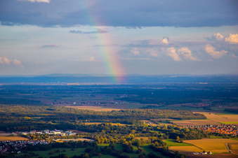 Haze and precipitation conditions with rainbow formation in Rohrbach