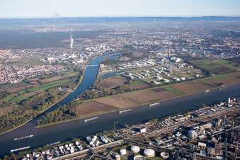 Bonadieshafen, Friesenheim Island in the district Neckarstadt-West in Mannheim in the state Baden-Wuerttemberg, Germany