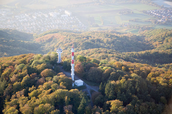 Rocky and mountainous landscape des Melibokus mit Antenne in Alsbach-Haehnlein in the state Hesse