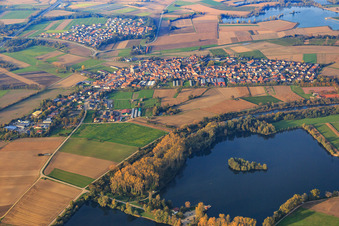 Village overview on the Old Rhine from the south in Neupotz in the state Rhineland-Palatinate, Germany
