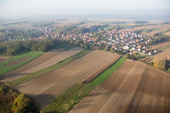 Oblique view of Neewiller-près-Lauterbourg in the state Bas-Rhin, France