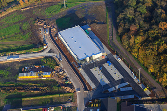ALDI and EDEKA on Lauterburger Straße in Kandel in the state Rhineland-Palatinate, Germany from above