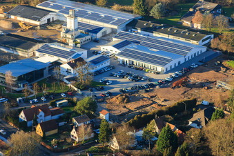 Quartier Lanzet from the south with Hagebau Kompakt - Gillet Baustoffe GmbH in Herxheim bei Landau in the state Rhineland-Palatinate, Germany from above