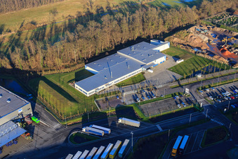 Aerial photograpy of Horst Industrial Estate, Alfa Aesar GmbH in the district Minderslachen in Kandel in the state Rhineland-Palatinate, Germany