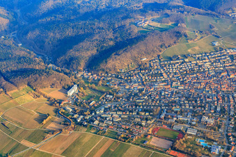 B427 Kurtalstraße in Bad Bergzabern in the state Rhineland-Palatinate, Germany