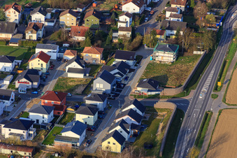 Holderbusch new development area from the northeast in Minfeld in the state Rhineland-Palatinate, Germany from above