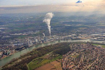Large power plant Mannheim on the banks of the Rhine in the district Neckarau in Mannheim in the state Baden-Wuerttemberg, Germany