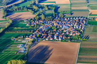 Aerial view of Village view at Modenbach from the west in Großfischlingen in the state Rhineland-Palatinate, Germany