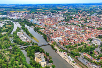 Main Island with Cramer-Mühle GmbH & Co. KG in Schweinfurt in the state Bavaria, Germany