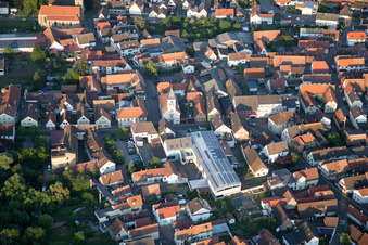 District Ingenheim in Billigheim-Ingenheim in the state Rhineland-Palatinate, Germany from above