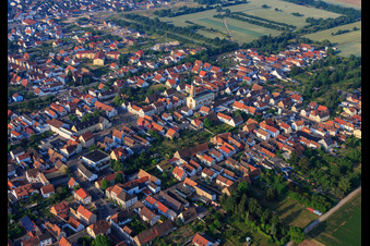 Kautzengasse in Lingenfeld in the state Rhineland-Palatinate, Germany