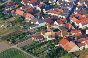 Häckgasse in Zeiskam in the state Rhineland-Palatinate, Germany
