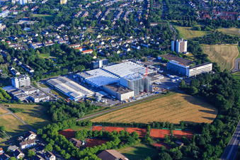 Construction site at L'OREAL Produktion Deutschland GmbH & Co. KG in the district Nordweststadt in Karlsruhe in the state Baden-Wuerttemberg, Germany