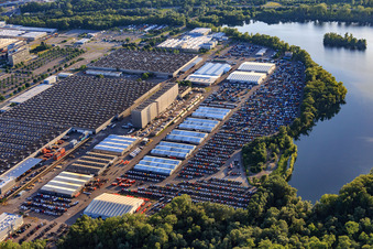 Warehouse for Daimler trucks in the truck factory in Wörth am Rhein in the state Rhineland-Palatinate, Germany