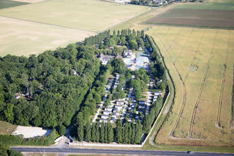 Camping Chateau de la grenouillère in Suèvres in the state Loir et Cher, France