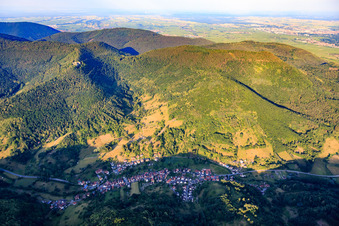 Neuscharfeneck castle ruins above the Dernbach valley in Flemlingen in the state Rhineland-Palatinate, Germany