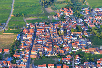 Village center from the west in Kirrweiler in the state Rhineland-Palatinate, Germany