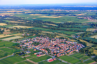 Village overview from the northwest in Venningen in the state Rhineland-Palatinate, Germany