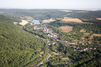 Aerial photograpy of Arry in the state Moselle, France