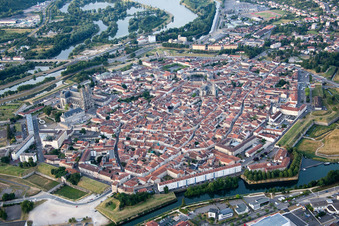 Oblique view of Toul in the state Meurthe et Moselle, France